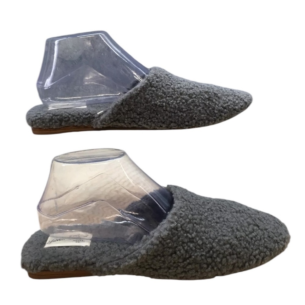 Universal Thread Slippers Womens 7.5 Margot Mules Gray Faux Fur Comfort Slip On - Picture 16 of 16